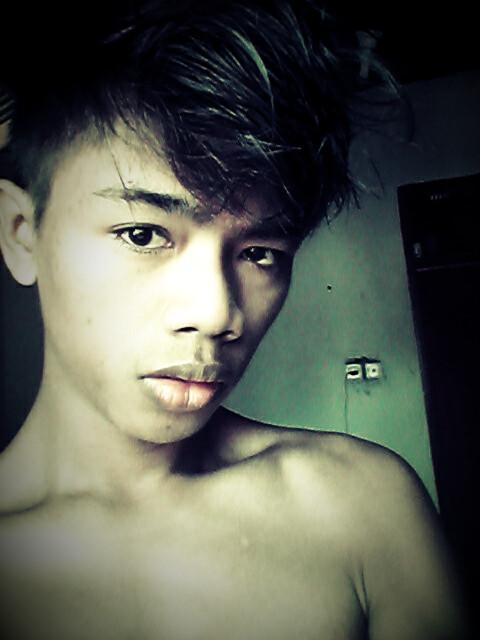 ean_ryan's tweet photo. kngen someone http://t.co/yIt3nlbPsX