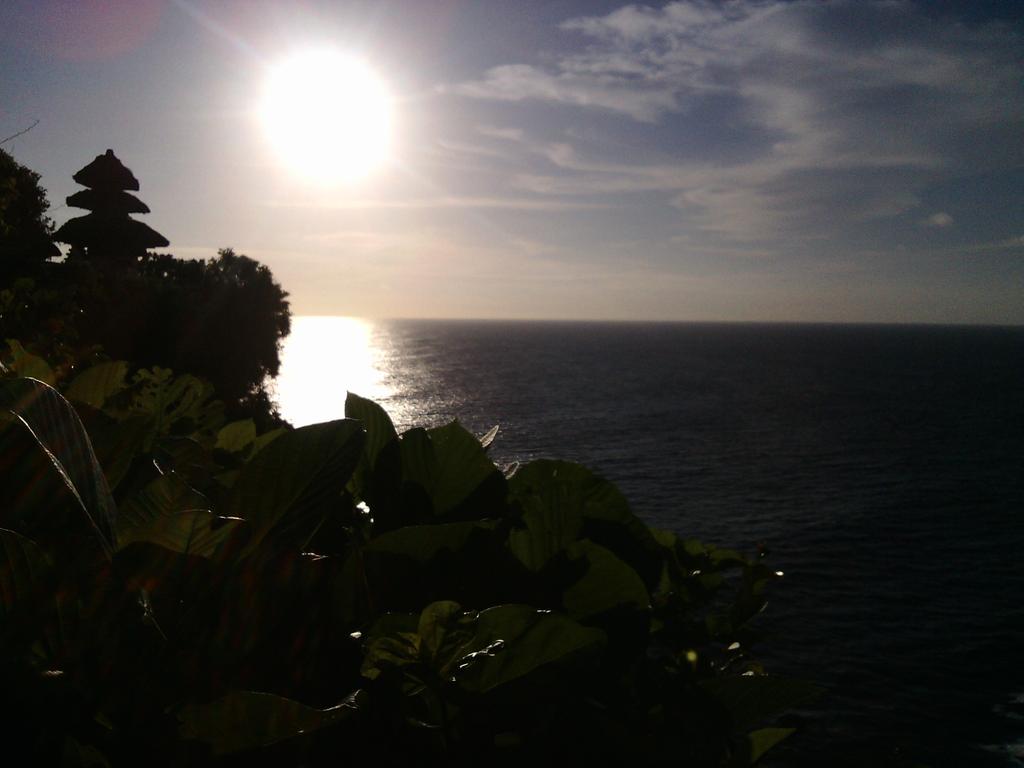 aciexacik's tweet photo. "@rizal_annas: senja... @aciexacik @sudjiwotedjo http://t.co/X4TCApfkyo"