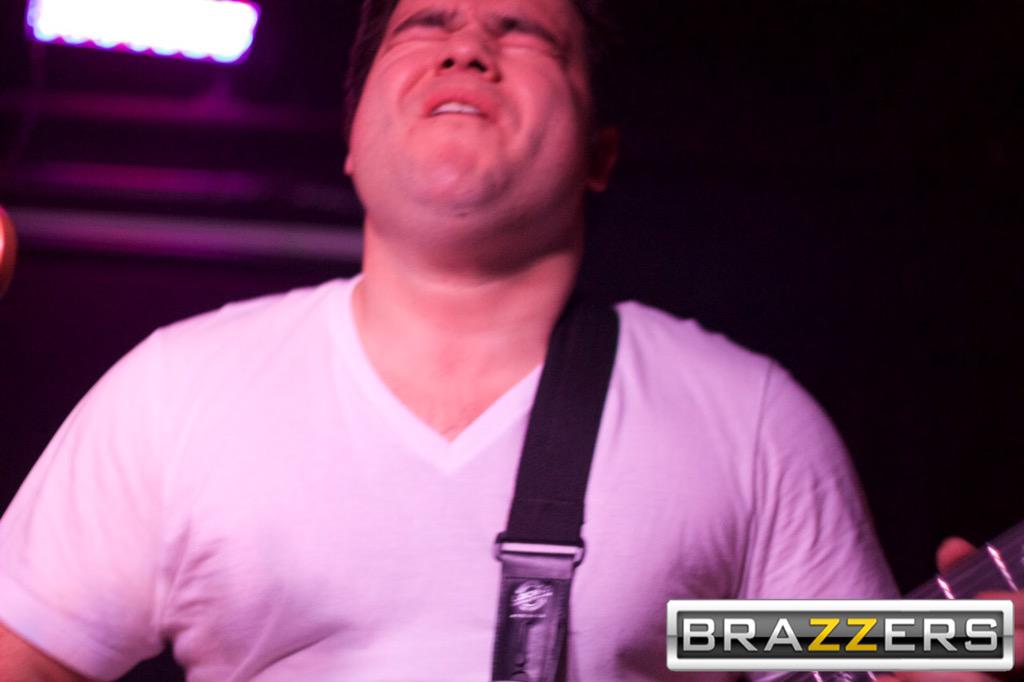 TheOnlyWeapon's tweet photo. #hellyea #nervousoscar #theonlyweapon @OpieRadio @OpieandJimmy @Brazzers http://t.co/nI9HZ8vrMN