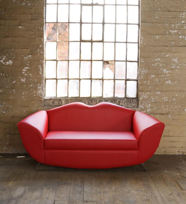 Lips Sofa available for @SexhibitionUK along with many other choices conceptfurniture.co.uk/index.htm #OfficialSupplier