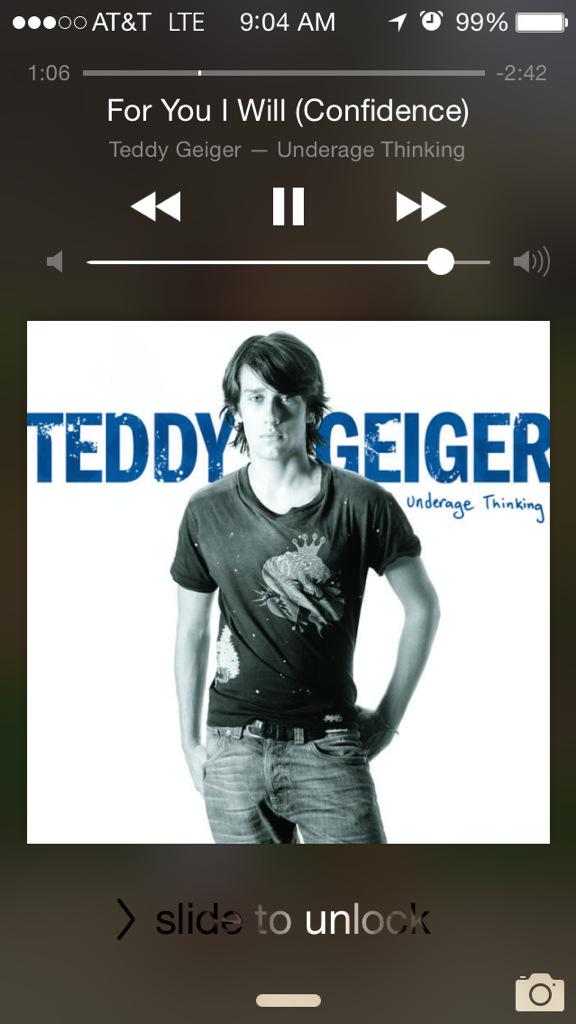 MissJewBootyyy's tweet photo. This morning's jam 🎶 #sstutter http://t.co/G7qvZOCSvO