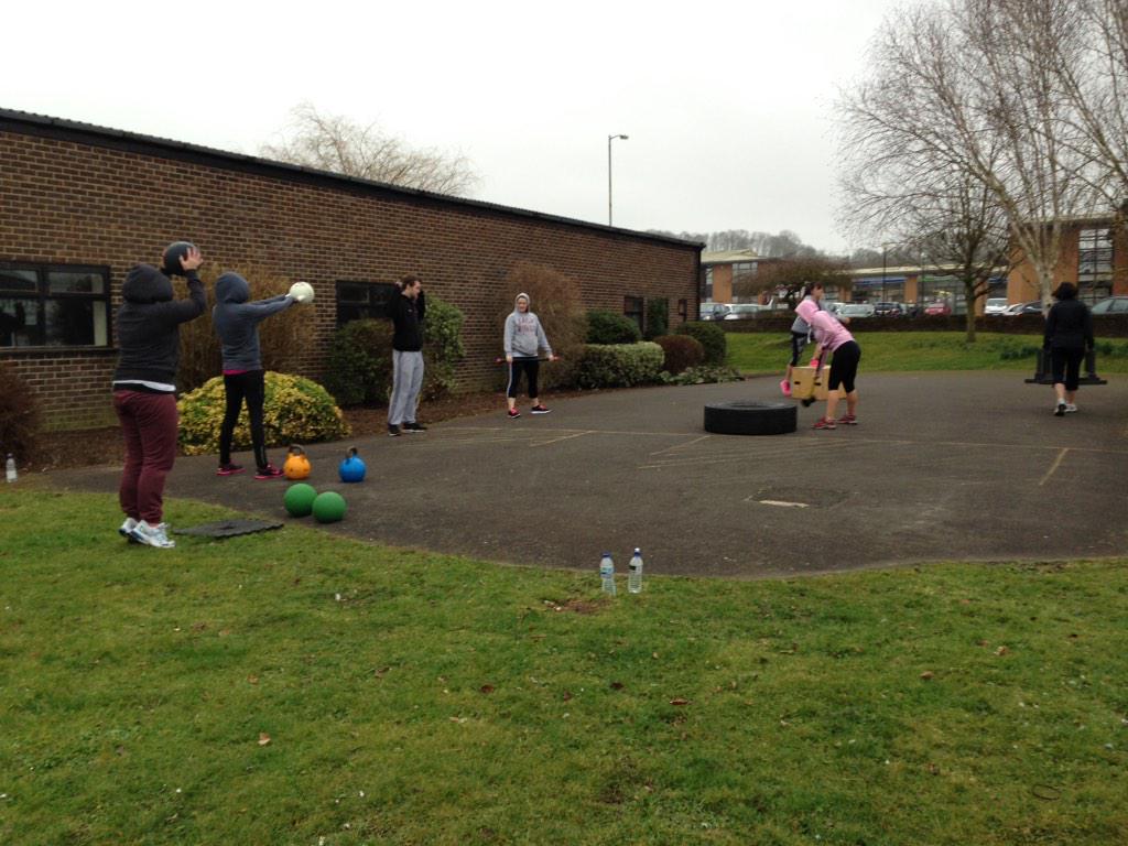 PtAbsolute's tweet photo. Ladies only class down progress gym yeovil yesterday. Mixing cardio and weights up! Fantastic work ladies 👏 http://t.co/1jPNCgJJbb