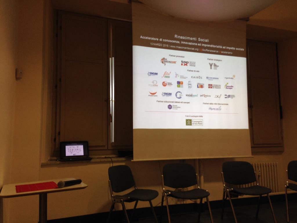 LuigiCavallito's tweet image. With @GlobalShapersTo at The open of @SocialFareCSI #acceleriamo @SocRenaissance #Turin #colliders #comingsoon