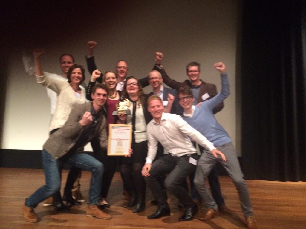 FransFeldberg's tweet photo. VU University team ContradICTing Solutions winning Strictly4Business 2015 #cios4b @FEWEB_VU @VUamsterdam http://t.co/r12QjCGNrl
