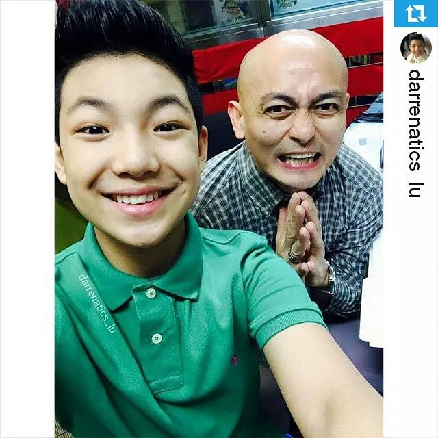 TheVoiceKidsPH's tweet photo. #Repost from darrenatics_lu with repostapp —

Selpi with Papi.. 😂
#DarrenEspanto #Darrenatics #MOR101.9 #PapiCharlz… http://t.co/WRTf23FUHi