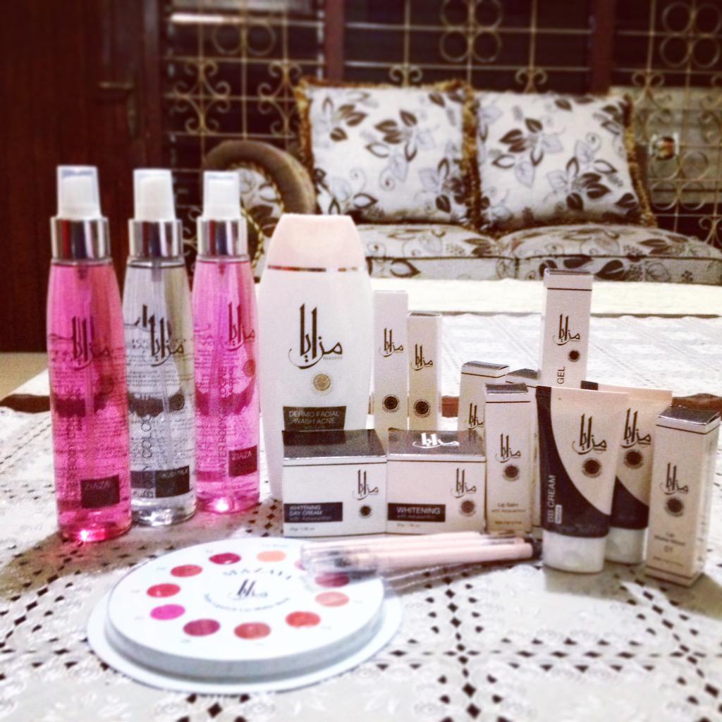 AidaAfivah's tweet photo. Yuk mulai tampil cantik natural dengan produk mazaya. Dijamin aman dan halal http://t.co/EIAmnPPvmn