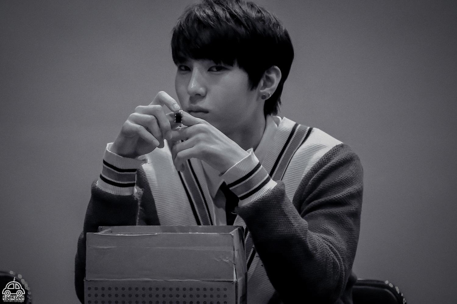 B_vIuCPUIAARVu1.jpg:large