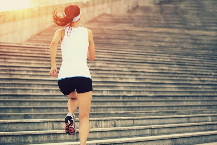 coachmenopausia's tweet photo. #40IsTheNew20 Hay mujeres que comienzan a entrenar tarde en la vida. A cualquier edad puedes mejorar tu salud física http://t.co/zFPKBgkJIa