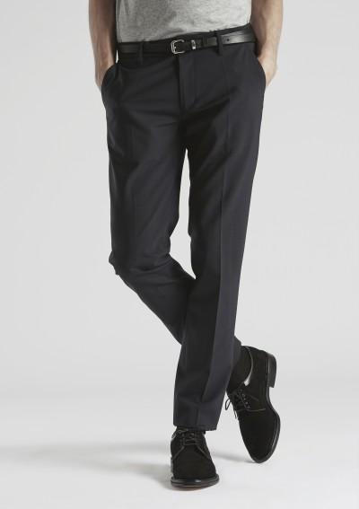 Are you a Edwin, Reg or Nash? Let us guide you through our new Trouser Styles for SS15 here:  hope-sthlm.com/trouserguide-m…