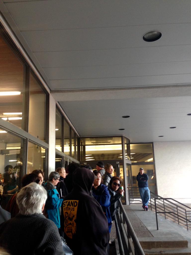mahyarsorour's tweet photo. #MOA11 #dropthecharges #chargemetoo http://t.co/WQ1Dys3hM6