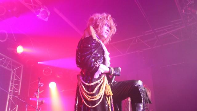 549_yoko's tweet image. ？"@visualtvXXX: 【ライブレポート】 KAMIJO、ロンドンで衣装が紛失！　現地ファンが制作した衣装でライブ決行！ ow.ly/K9f6m #KAMIJO #visualTV #visualkei http://t.co/YQGaaT3mv1"