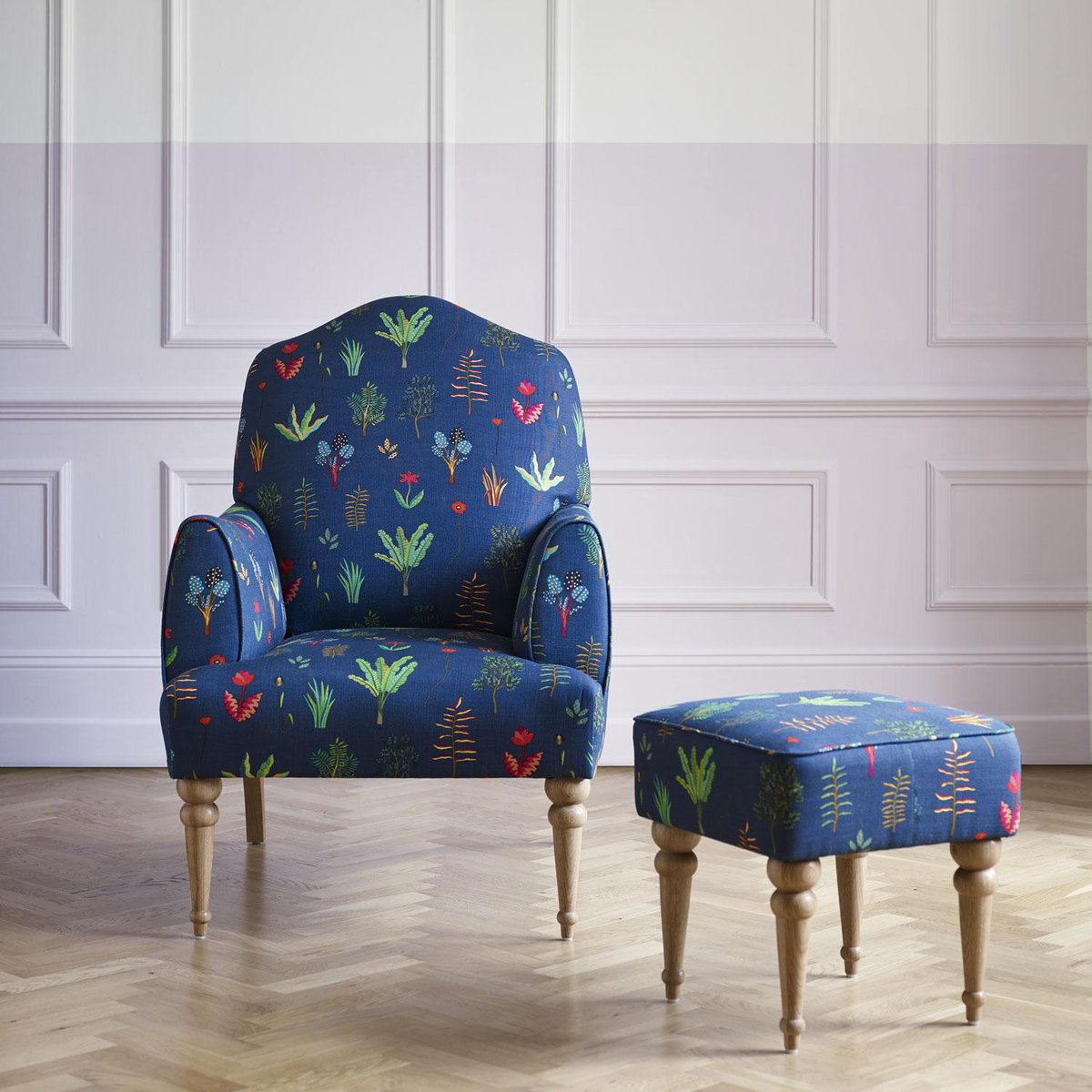 AllClipDeco's tweet photo. Lucinda Armchair http://t.co/osNxrPyc8g