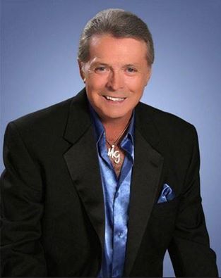 Happy Birthday, Mickey Gilley!  Still making it look easy..... 