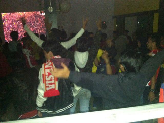 Nobar FA: Man.Utd vs Arsenal w/ <a href="/AIS_BDG/">AIS Bandung</a>