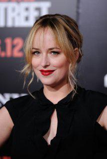 RTorFav14's tweet image. RT For Jennifer Lawrence
Fav For Dakota Johnson