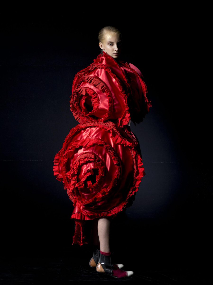 COMME des GARCONS - 血と薔薇 COMMEdesGARCONS ワンピースの