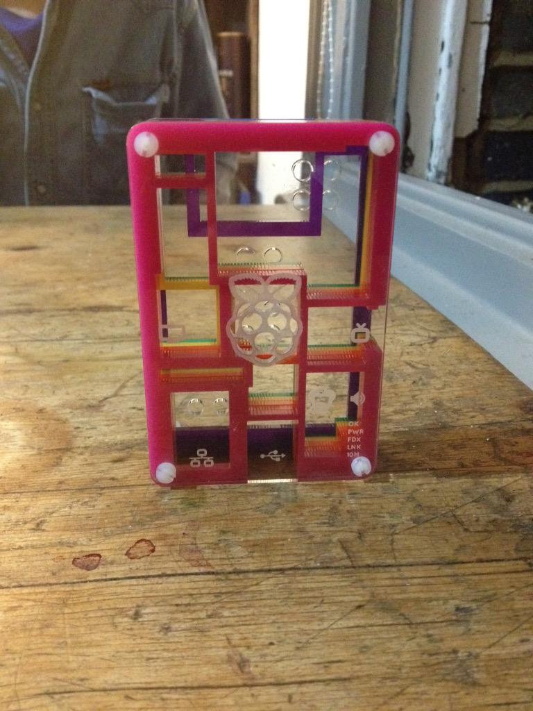 boucc's tweet image. Raspberry without Pi