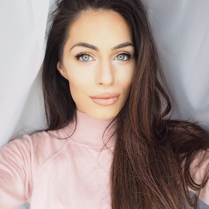 Watch Lydia's leaked NSFW photo on TwXstars