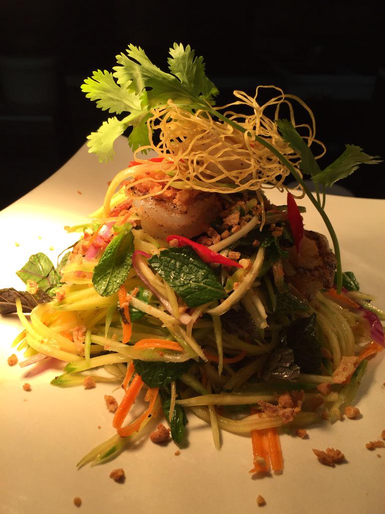 Thaifoon's new Mango Salad 
#foodies,#Foodporrn,#ldnont,#healthyliving, #Salad, #mangos,# summer,