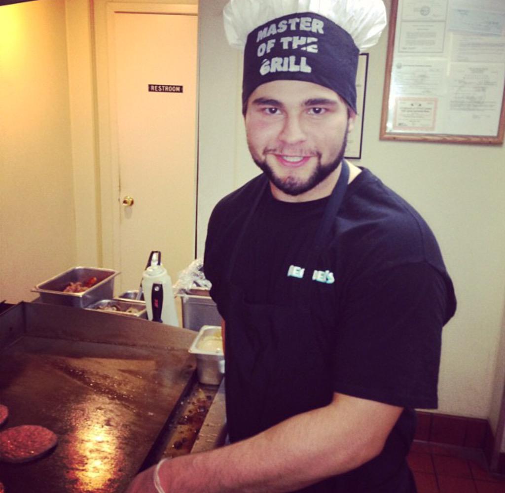 TeamDerf's tweet image. #TeamDERF would like to wish @TeamBEEFUS member @strollo_anthony a happy 21st birthday