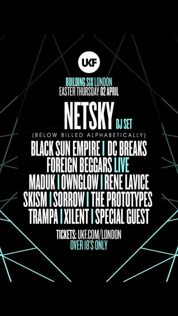 JohnBarrios92's tweet photo. Banging line up 👌 http://t.co/qkHcguAX0W