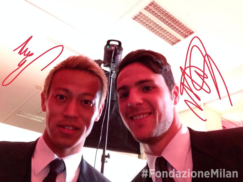 acmilan's tweet photo. Here are the first guests of #FondazioneMilan's Charity Dinner! @MDestroOfficial and Keisuke #Honda! #TwitterMirror http://t.co/1BYx3LmClG