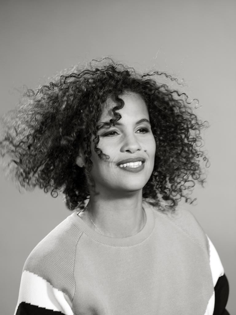 Happy Birthday to : Neneh Cherry.. listen   