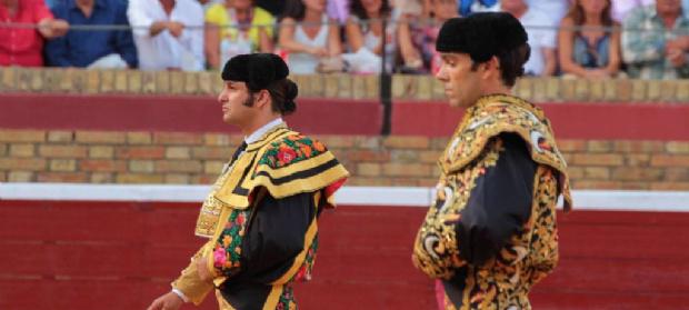 CÓRDOBA- José Tomás y Morante, mano a mano en la Feria de la Salud cultoro.com/noticias/2015/…