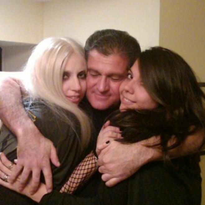  Hoy estamos de celebración.Es el cumpleaños de nuestra Aunt Monster, Natali Germanotta.
HAPPY BIRTHDAY 