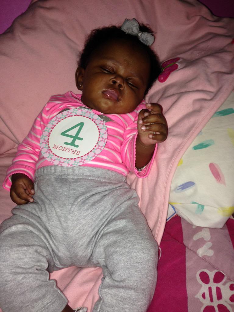 TyElisabeth's tweet image. 4⃣mth old Sleeping Beauty 😍👶🎀 #⃣SleepoverWitTT @MissMee_