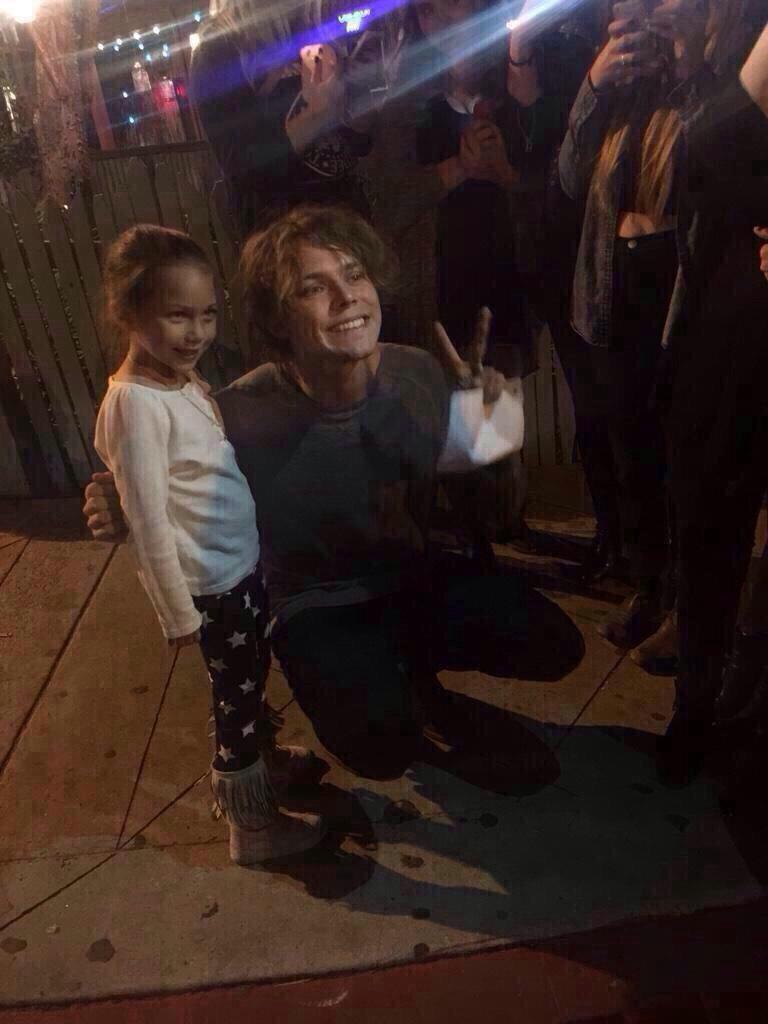 “<a href="/jcpitxr/">ashton</a>: ” mine!!