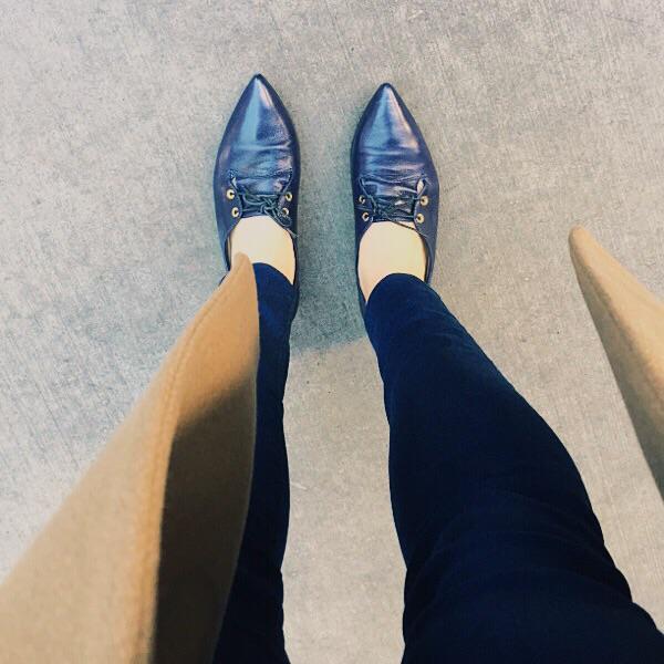 cuddlepill_'s tweet image. Breaking in my new #pointedflats - obsessed! #fblogger