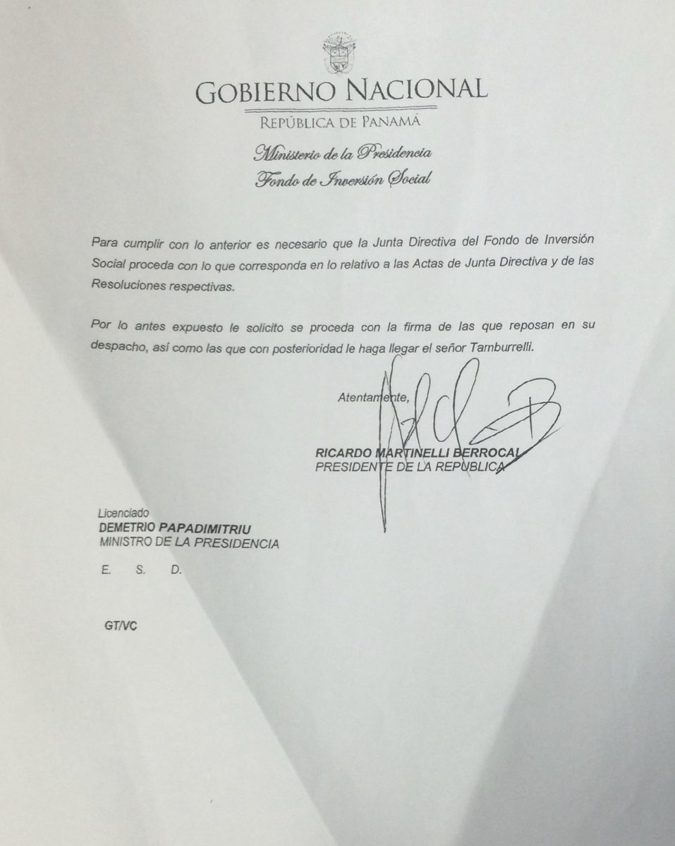 JDPapadimitriu's tweet image. @rmartinelli Ven a Panama y te la enseño y podemos hacer una prueba de caligrafía.