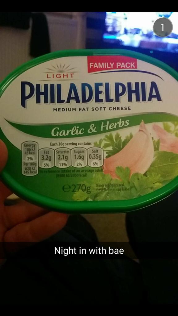 gskins100's tweet image. My boyfriend posts snapchats like this #faggit #gay @broonyin