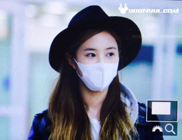 [PIC][11-03-2015]Yuri trở về Hàn Quốc vào trưa nay B_y5MA7VEAAlmMF