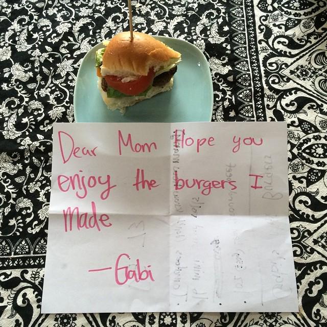 idelette's tweet image. What waited for me when I came home from a meeting at 11pm last night. 
I like this kids growing up thing.

#daught…