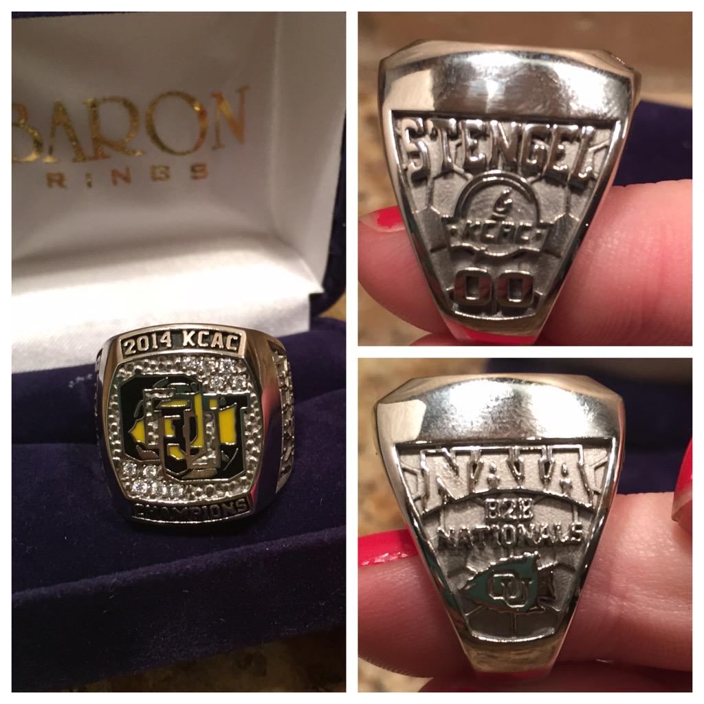 kcacsports's tweet photo. "@ewinnnn00: Finally got our rings. 👌 @OUWomensSoccer @kcacsports http://t.co/zZUPpXnWKI" #kcacrings