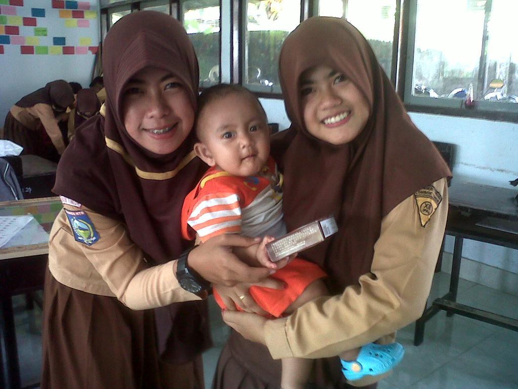 Bareng babyku hahah