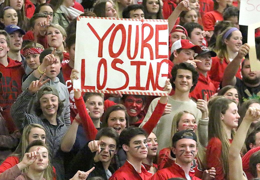 VTsportsimages's tweet photo. Her arms must be tired. #71inaROW #3peat http://t.co/AyygrpxFf7