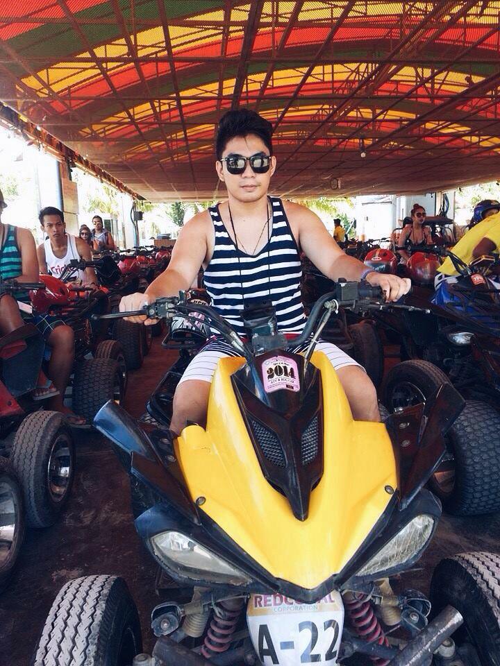 PAPABLERIC's tweet image. With @vaselineph water-based serum. I will #SeizeTheSummer by going to an extreme adventure like this. #TeamExplorer