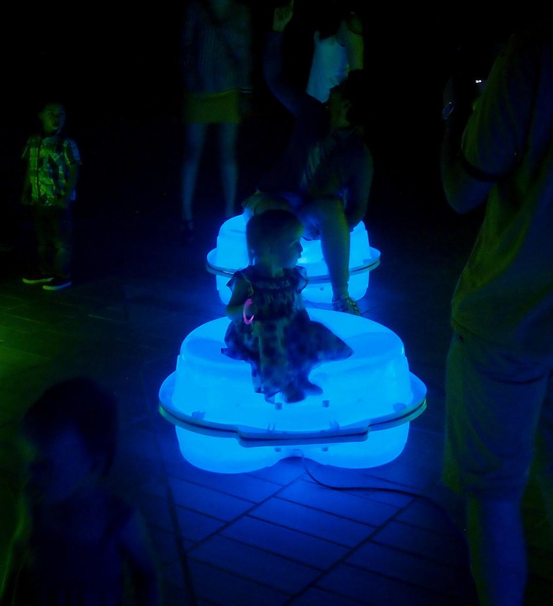 dkillumination's tweet image. @enlighten_cbr 

  Just some of many the children at Enlighten enjoying my installation 'Polyphonic Electronic'