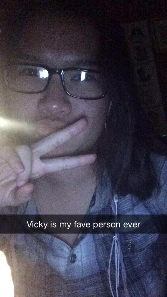 meeria321's tweet image. Mi clase favorita es el español porque tengo muy buenos amigos!! @vickylikescows @Kylie_Scholes #masterypoints