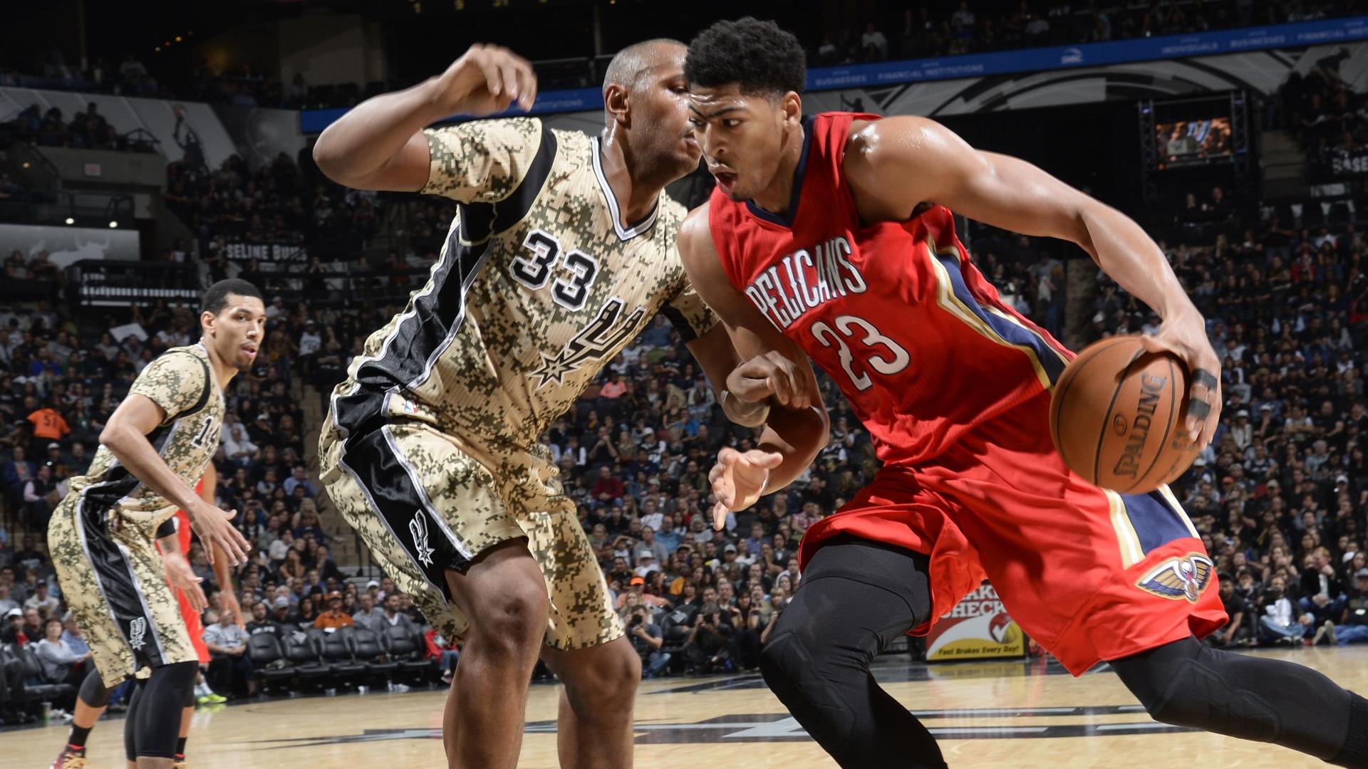 Happy Birthday to Anthony Davis, who turns 22 today! 