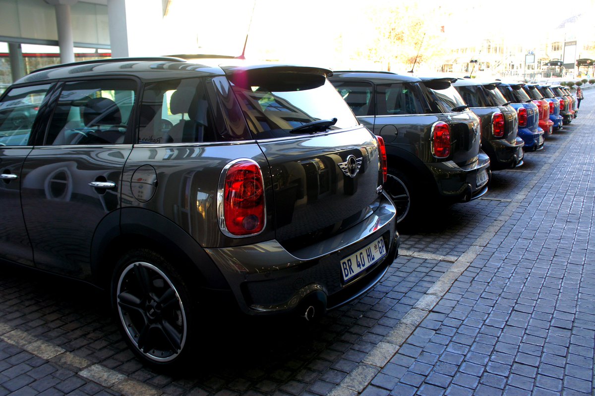MINIDriversSA's tweet photo. @SandtonMini 's #MINIBreakfastRun - Sunday 15/03. Bring ur MINI & friends. Lots'a gr8 food/drinks stalls. Time: 8h30 http://t.co/GQwf3rS5ar