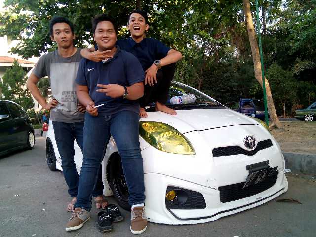 Sunday festival with <a href="/dikky_darmawan/">dikky darmawan</a>