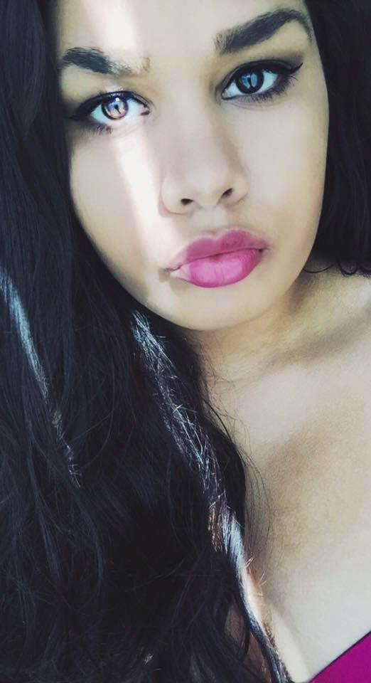 ShannonBaker's tweet image. My #WCW is my beautiful cousin @JanelleLapointe. I love her so much and am so proud of her. #CousinPower #nativemodel