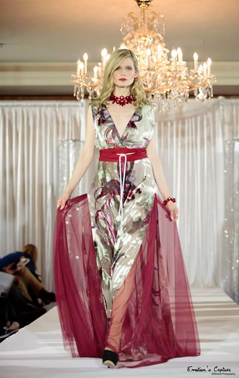 diamantsdelorie's tweet photo. Accessoirisé part les Diamants de L'orient à la fashion week paris au marriott sur les champs elysées http://t.co/7wyoEV9QaF