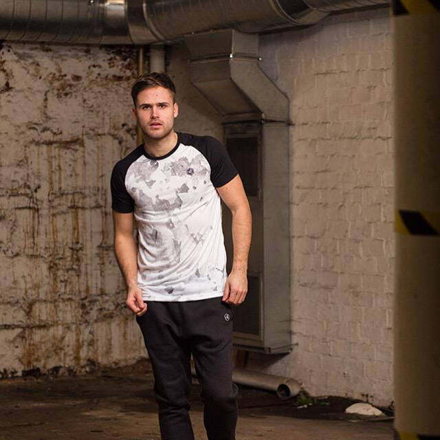 White raglan Tshirt available online #creatingabuzz #BEEINSPIRED beeinspiredclothing.com