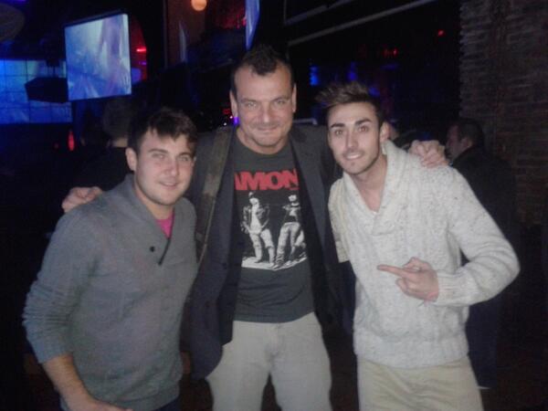 rusiko1993's tweet photo. con el rey de los reyes @cristianpardo19 http://t.co/jiF7bQs1cg