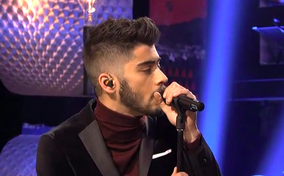 zayn turtleneck